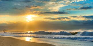 Mikropausen im HomeOffice: Kleine Unterbrechung, große Wirkung Mikropausen im HomeOffice - Kleine Unterbrechung grosse Wirkung - Atempausen Achtsamkeit