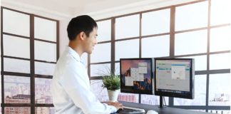 Seville Classics Airlift – preiswerter Steh-Sitz-Tisch Seville Classics Airlift - höhenverstellbarer Schreibtisch - stehend und sitzend arbeiten